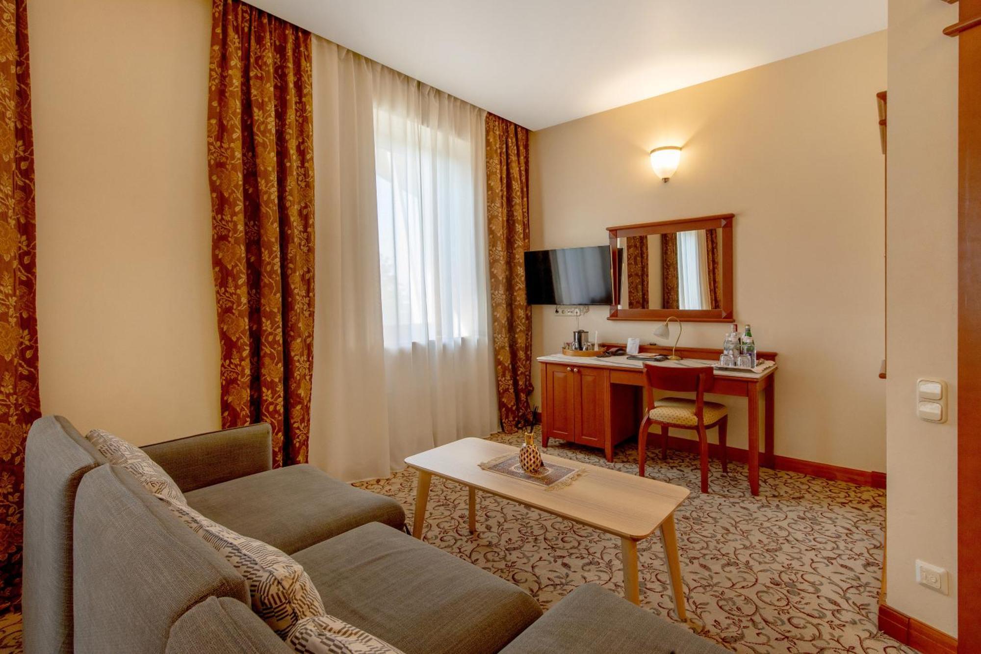 Pazaislis Park Hotel Kaunas Eksteriør billede