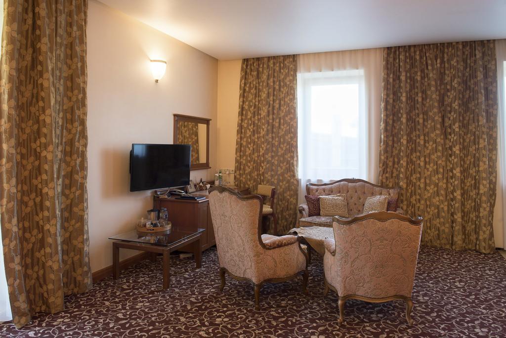 Pazaislis Park Hotel Kaunas Eksteriør billede